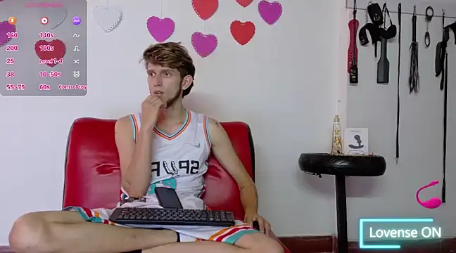 Deim  online show from 02-15-25, 07:28