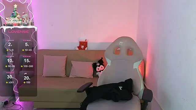 hina tay online show from 12-15-24, 04:26