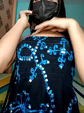 poojaji690 online show from 01-29-25, 10:05