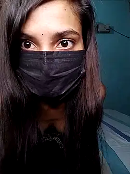 poojaji690 online show from 02-14-25, 06:12