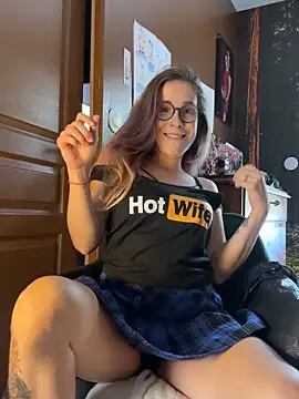 Snapshot of MagdalenaMedusa chatting on 09-09-25, 11:43 MagdalenaMedusa online show from 09-09-25, 11:43