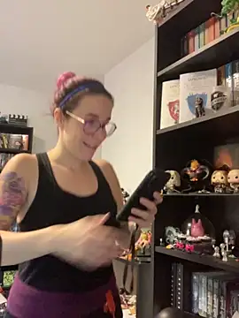 MagdalenaMedusa online show from 11-06-25, 10:05