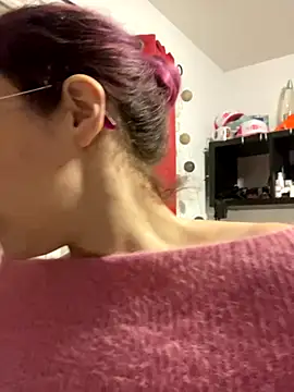 MagdalenaMedusa online show from 11-18-25, 07:46