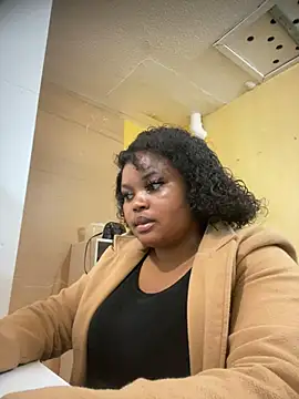 Curveysinaa online show from 03-03-25, 08:49