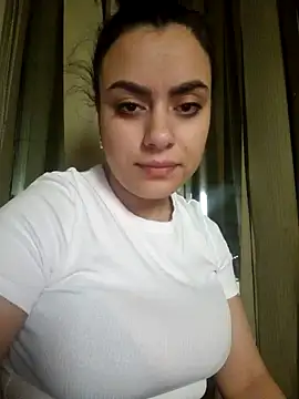ElyzaIbarra online show from 02-09-25, 03:11