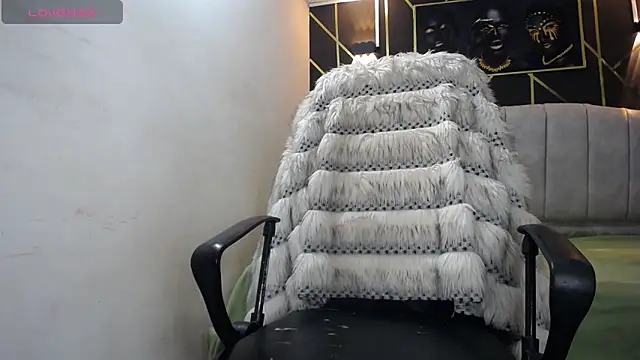 Snapshot of Racy_Angel chatting on 03-15-25, 12:34 Racy Angel online show from 03-15-25, 12:34