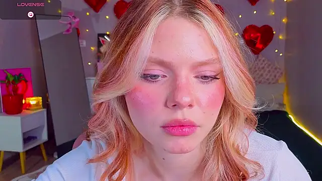 Red  Candy online show from 03-27-26, 03:01