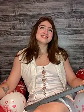 kamel-ayesha online show from 02-14-25, 01:18