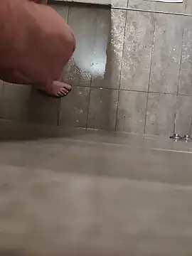 Macanxxx online show from 12-18-25, 04:24