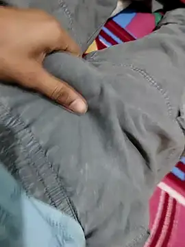 Snapshot of William390 chatting on 01-14-25, 09:51 William390 online show from 01-14-25, 09:51