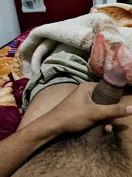 Snapshot of William390 chatting on 01-23-25, 09:18 William390 online show from 01-23-25, 09:18