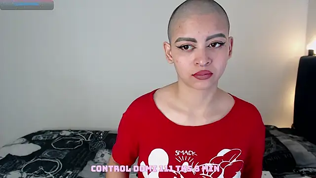 Bitsy Messy online show from 01-18-25, 04:10