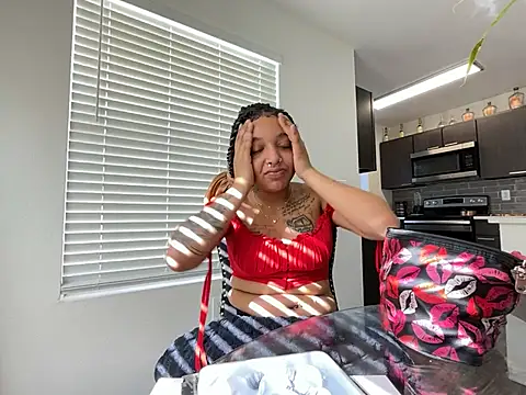 Snapshot of GoddessNih chatting on 02-09-25, 06:58 GoddessNih online show from 02-09-25, 06:58