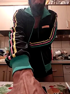 Snapshot of vulpe8400 chatting on 02-26-25, 10:20 vulpe8400 online show from 02-26-25, 10:20