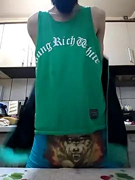 Snapshot of vulpe8400 chatting on 03-14-25, 05:57 vulpe8400 online show from 03-14-25, 05:57