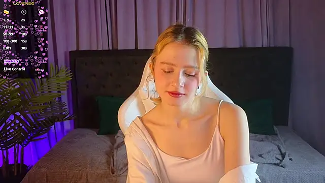 jenny bunny  online show from 03-07-25, 05:18