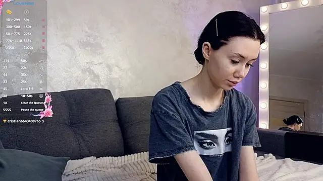 emilia walton online show from 01-05-25, 12:53