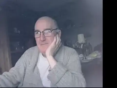 Snapshot of Adamdaddybear chatting on 12-05-24, 03:28 Adamdaddybear online show from 12-05-24, 03:28