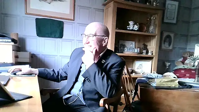 Snapshot of Adamdaddybear chatting on 01-24-25, 01:36 Adamdaddybear online show from 01-24-25, 01:36