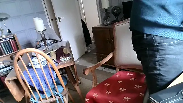 Snapshot of Adamdaddybear chatting on 02-09-25, 01:25 Adamdaddybear online show from 02-09-25, 01:25