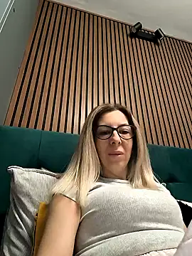 SukyGirl online show from 01-27-25, 04:30