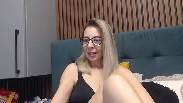 SukyGirl online show from 01-30-25, 11:01