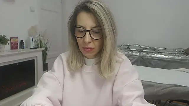 SukyGirl online show from 02-25-25, 08:14