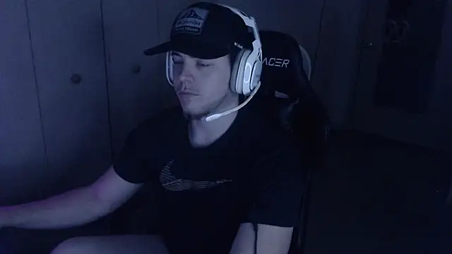 jtdaddy211997 online show from 10-05-25, 09:18