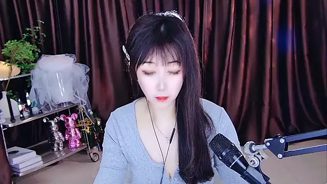 xiaoya666--baby online show from 03-02-25, 02:00