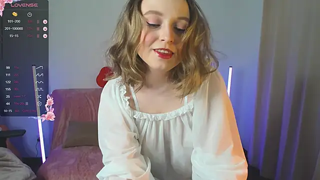 Snapshot of alysia_storm chatting on 02-14-25, 03:36 alysia storm online show from 02-14-25, 03:36