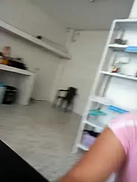 Snapshot of Sara_Brownx chatting on 02-15-25, 07:17 Sara Brownx online show from 02-15-25, 07:17