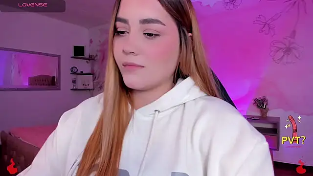 Snapshot of Lucia_star__ chatting on 02-22-25, 02:28 Lucia star online show from 02-22-25, 02:28