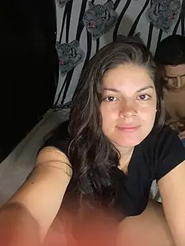 Snapshot of Romax2 chatting on 02-24-25, 05:22 Romax2 online show from 02-24-25, 05:22