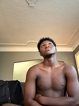 Snapshot of Festivitiesking1 chatting on 10-12-25, 02:05 Festivitiesking1 online show from 10-12-25, 02:05