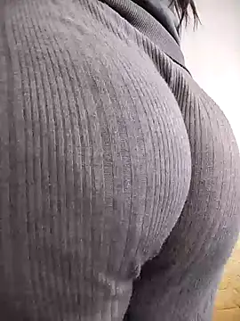 Snapshot of Dalou3a69 chatting on 01-26-25, 01:04 Dalou3a69 online show from 01-26-25, 01:04