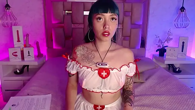 Snapshot of GigiVolkova chatting on 02-01-25, 01:12 GigiVolkova online show from 02-01-25, 01:12