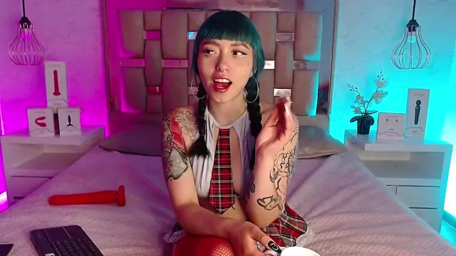 Snapshot of GigiVolkova chatting on 02-02-25, 07:46 GigiVolkova online show from 02-02-25, 07:46