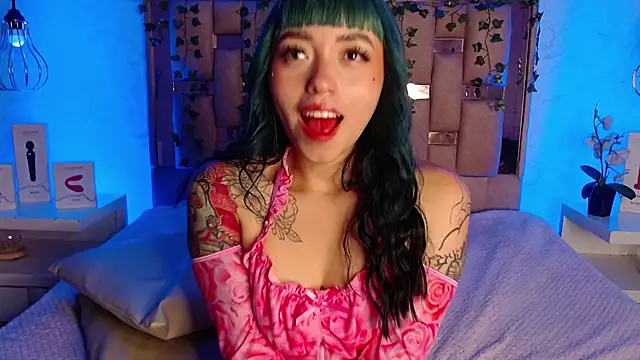 Snapshot of GigiVolkova chatting on 03-13-25, 02:38 GigiVolkova online show from 03-13-25, 02:38