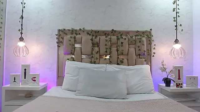 Snapshot of GigiVolkova chatting on 09-12-25, 08:09 GigiVolkova online show from 09-12-25, 08:09