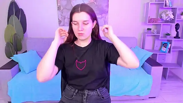 BonneyLove online show from 02-13-25, 09:38