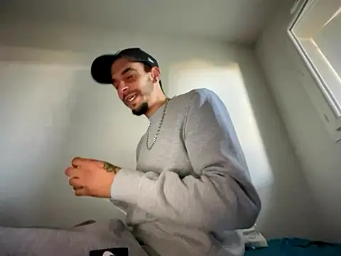 Rebeu313 online show from 11-10-25, 11:31