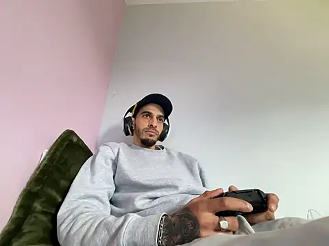 Rebeu313 online show from 02-23-26, 11:07