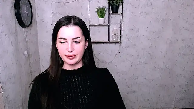 DivaKaily  online show from 12-15-24, 08:41