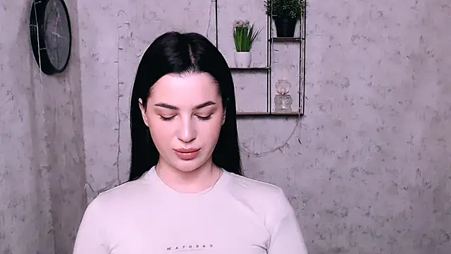 DivaKaily  online show from 01-17-25, 05:21