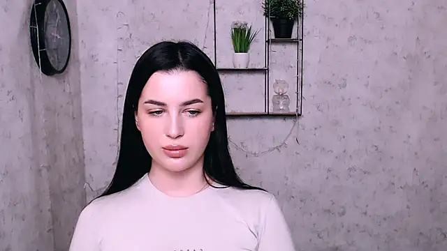 DivaKaily  online show from 01-17-25, 08:24