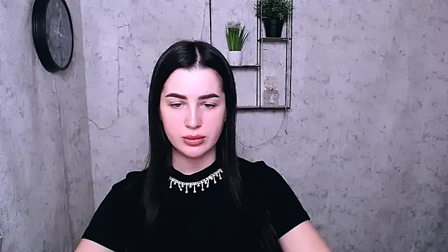 DivaKaily  online show from 02-01-25, 06:10