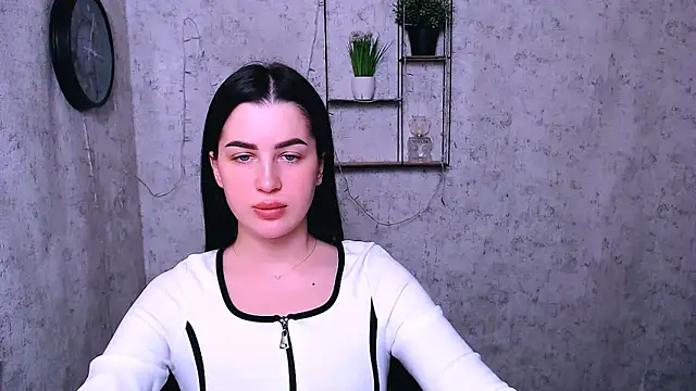 DivaKaily  online show from 02-06-25, 06:29