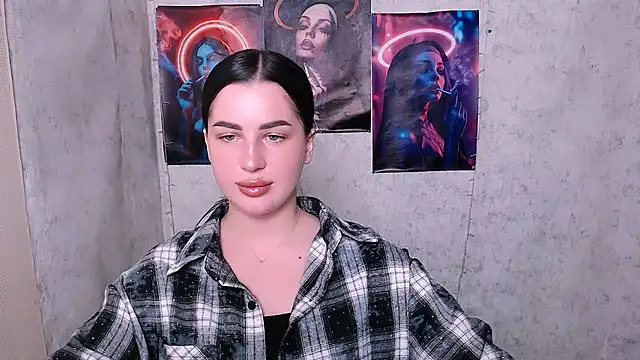 DivaKaily  online show from 11-01-25, 09:17