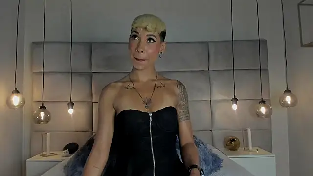 MiaMorgan  online show from 01-26-25, 03:14