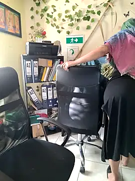 Snapshot of NAJWA-ARAB chatting on 12-09-24, 02:39 NAJWA-ARAB online show from 12-09-24, 02:39